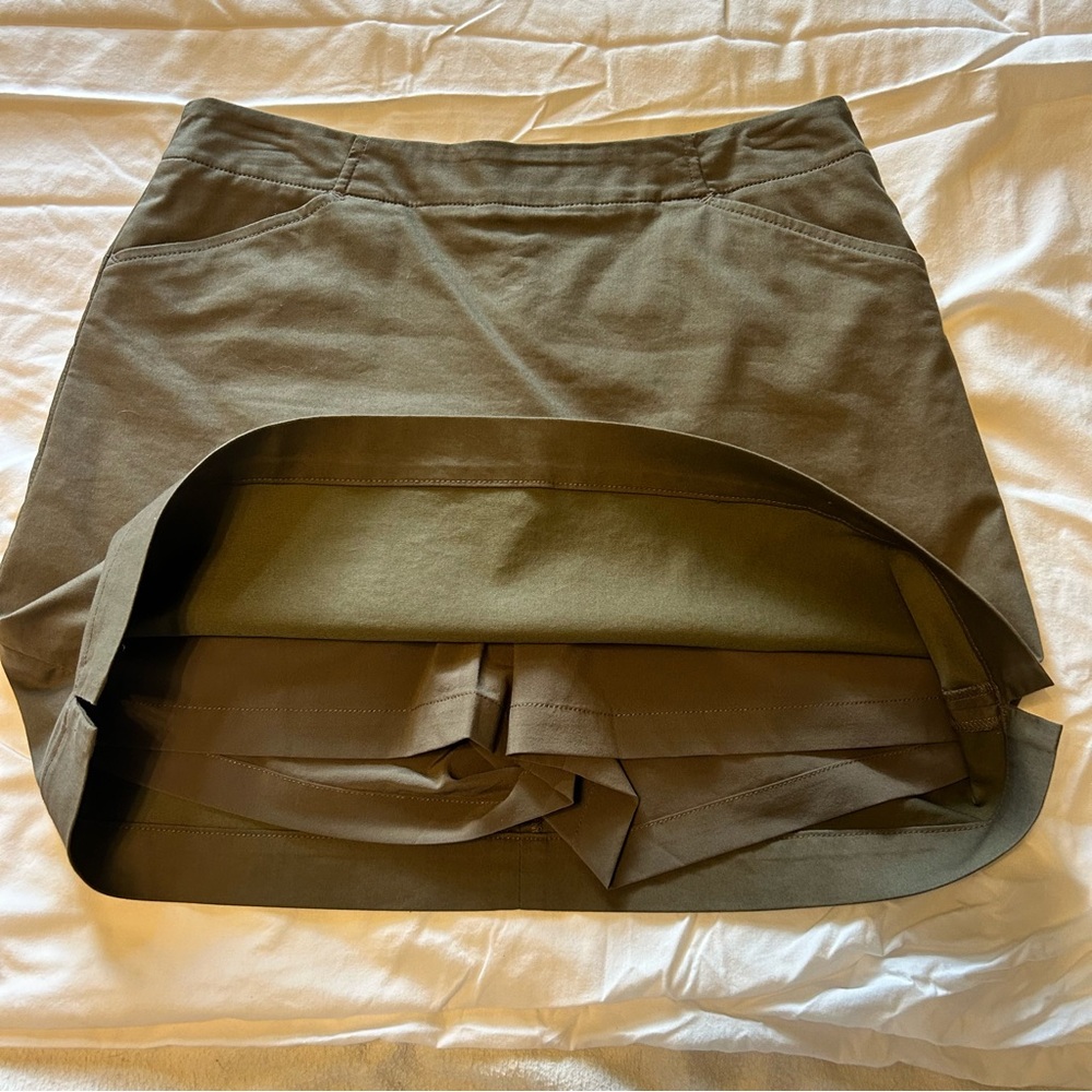 NWOT Green Nike Golf skort